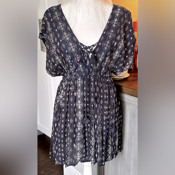 New bundle of 2 pc  size Xl dress cover up! - Picture 8 of 11